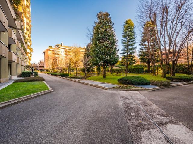Appartamento in affitto di 300 m² in Via Pinerolo, 74