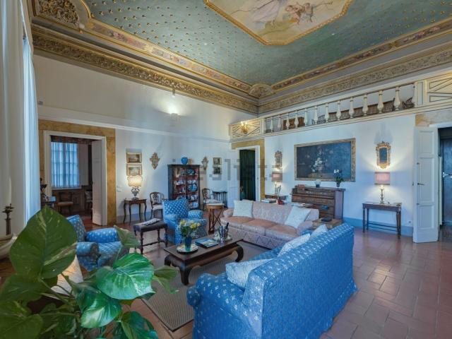 Appartamento in affitto di 300 m² in Piazza di Madonna degli Aldobrandini