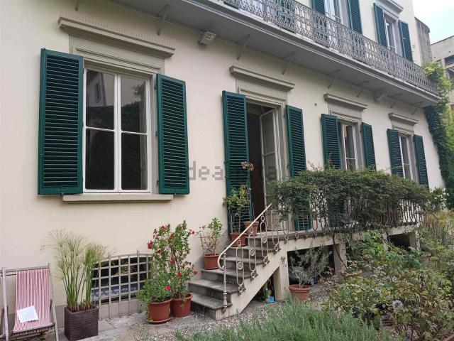 Appartamento in affitto di 300 m² in Piazza Massimo D&apos Azeglio