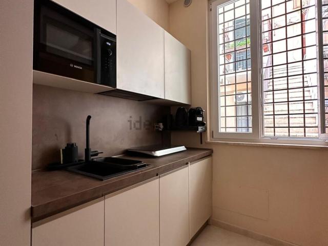 Appartamento in affitto di 30 m² in Via dei Quintili