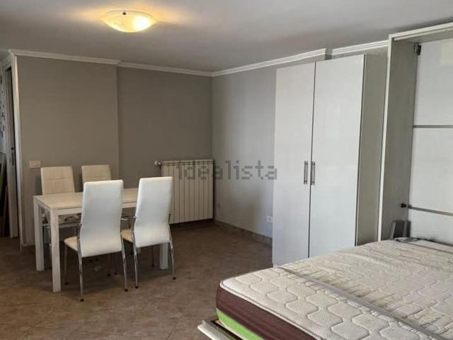 Appartamento in affitto di 30 m² in Via di Tor Vergata