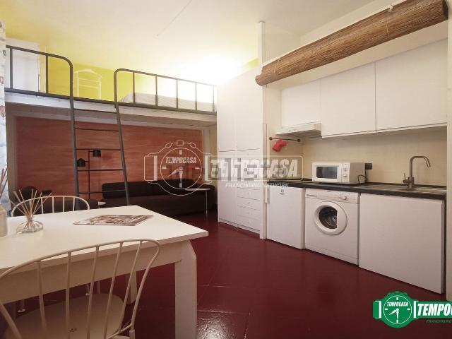 Appartamento in affitto di 30 m² in Via Galeazzo Alessi, 4