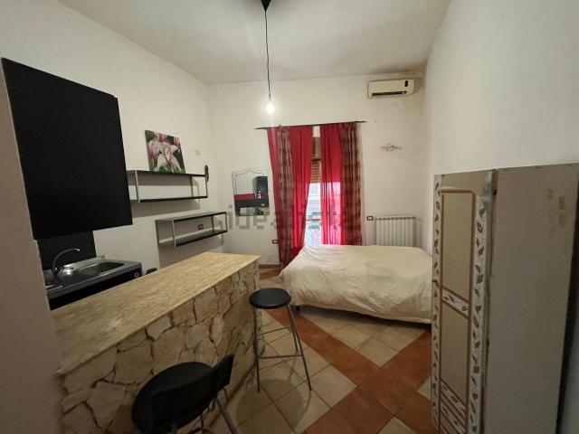 Appartamento in affitto di 30 m² in Via Generale D&apos Ambrosio, 32