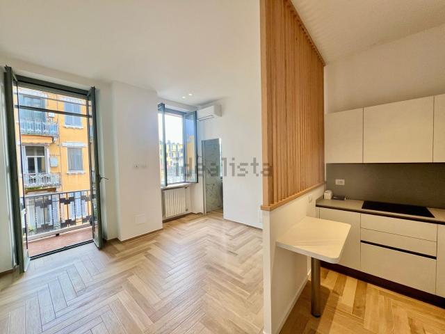 Appartamento in affitto di 30 m² in Via Leopoldo Cicognara, 7