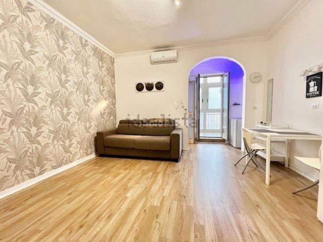 Appartamento in affitto di 30 m² in Via Nicolò Van Westerhout, 50