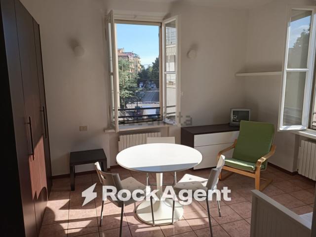 Appartamento in affitto di 30 m² in Viale Antonio Fratti