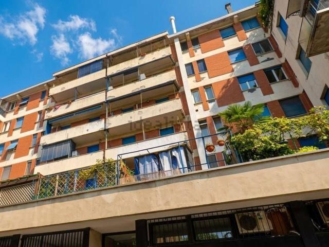 Appartamento in affitto di 31 m² in Via Giacinto Bruzzesi, 25