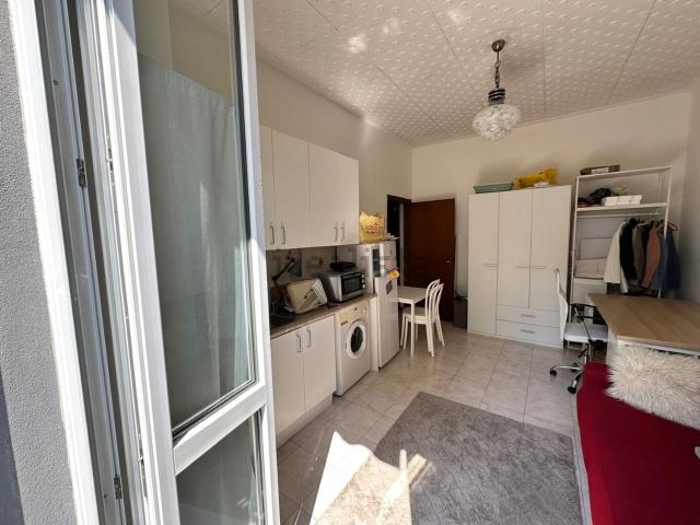 Appartamento in affitto di 31 m² in Via Giulio Uberti, 11
