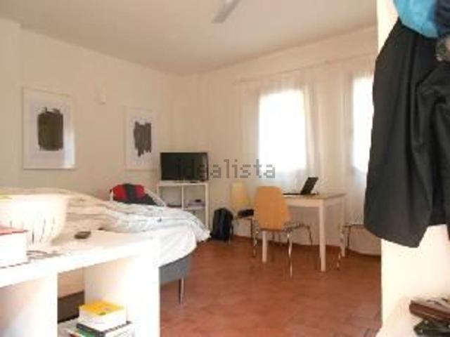 Appartamento in affitto di 32 m² in Via Battindarno