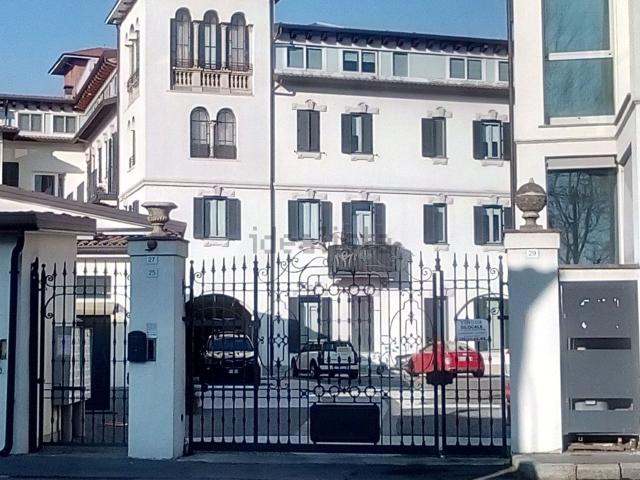 Appartamento in affitto di 32 m² in Via Egidio Folli, 27