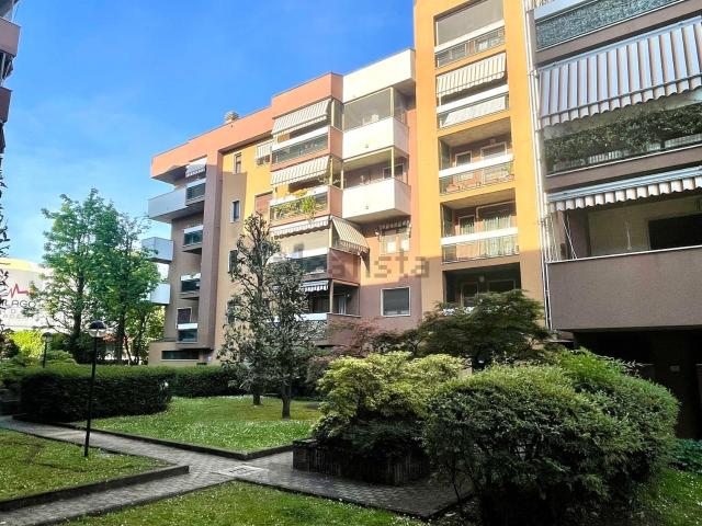 Appartamento in affitto di 37 m² in Via Rodolfo Morandi, 15