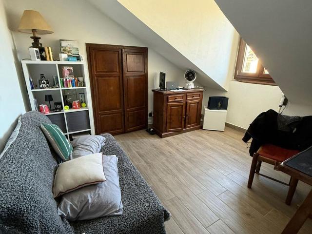 Appartamento in affitto di 34 m² in Via Cesare Battisti, 7