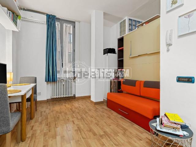 Appartamento in affitto di 34 m² in Via Edoardo Bassini, 23