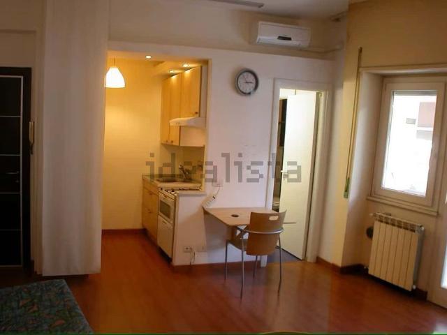 Appartamento in affitto di 34 m² in Viale dello Scalo S. Lorenzo, 61