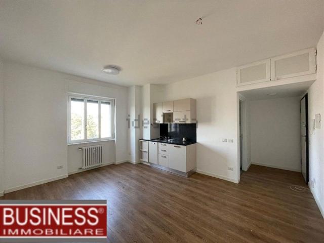 Appartamento in affitto di 35 m² in Largo dei Gelsomini, 12