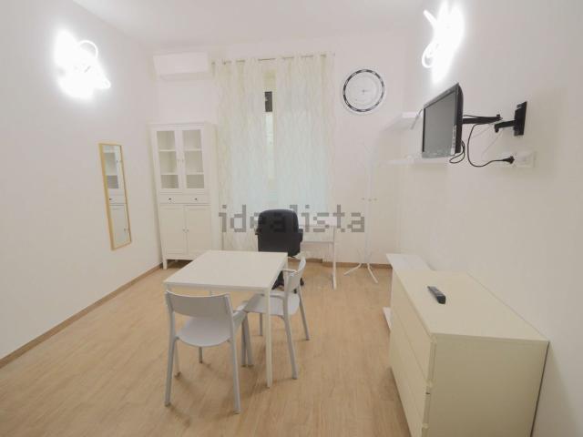 Appartamento in affitto di 35 m² in Via Ausonio, 26