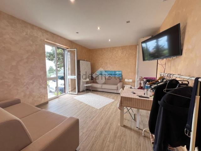 Appartamento in affitto di 35 m² in Via dei Sicani, 12