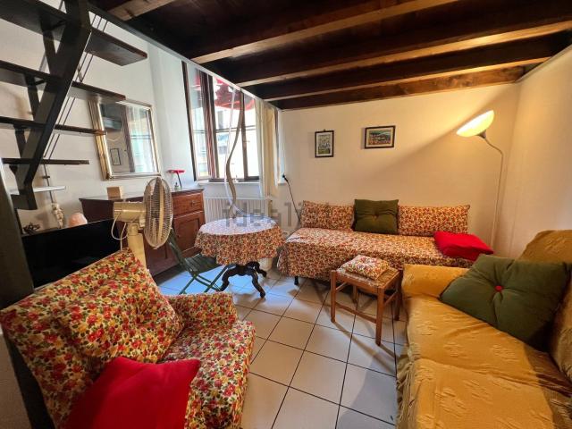 Appartamento in affitto di 35 m² in Via del Podestà, 18