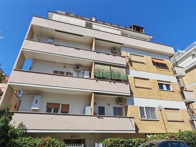 Appartamento in affitto di 35 m² in Via Gerolamo Mercuriale