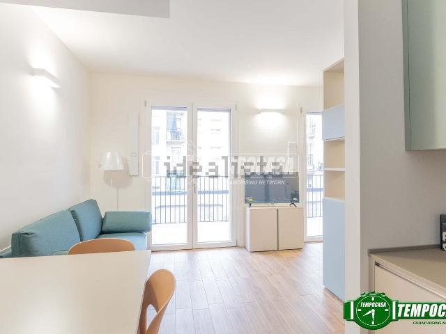 Appartamento in affitto di 35 m² in Via Giovanni Arrivabene