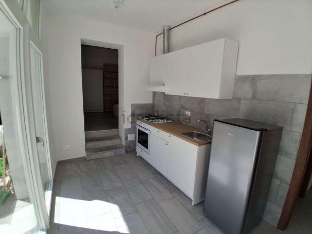 Appartamento in affitto di 35 m² in Via Monsignor Garga