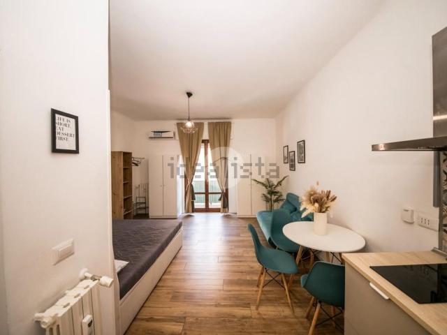 Appartamento in affitto di 35 m² in Via Rombon, 38