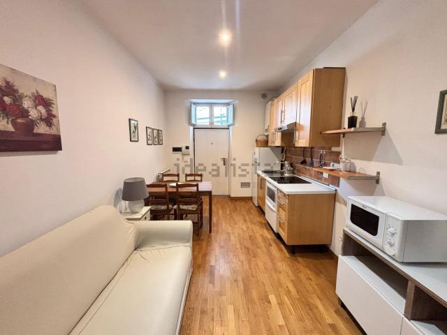 Appartamento in affitto di 36 m² in Piazza Firenze, 4