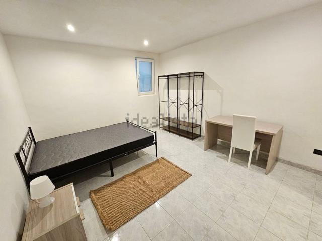 Appartamento in affitto di 36 m² in Via Abate Giacinto Gimma, 315