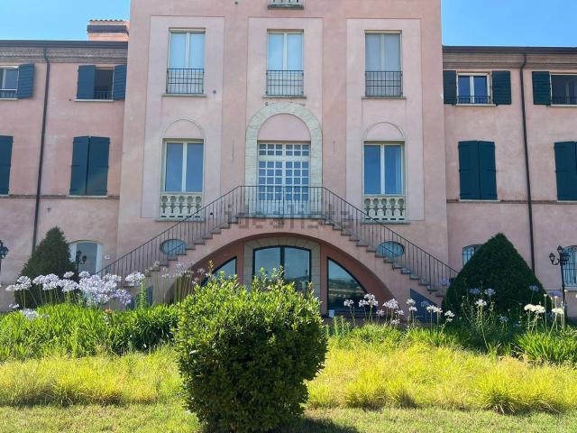 Appartamento in affitto di 379 m²