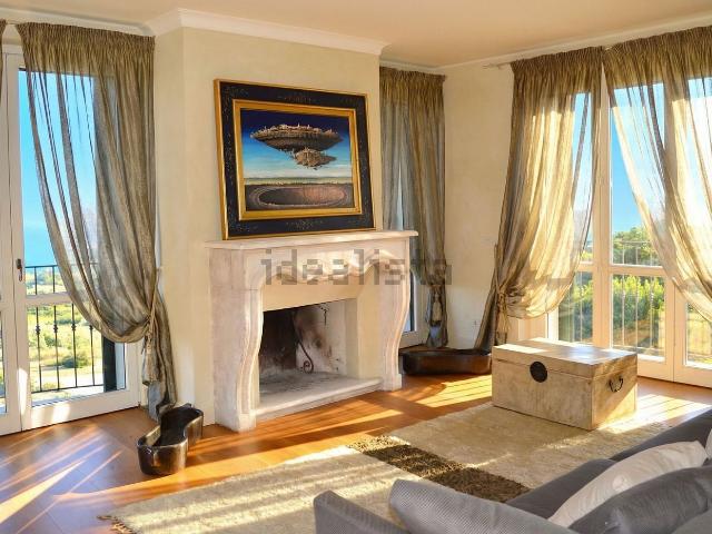 Appartamento in affitto di 387 m² in Via Giuseppe Mazzini