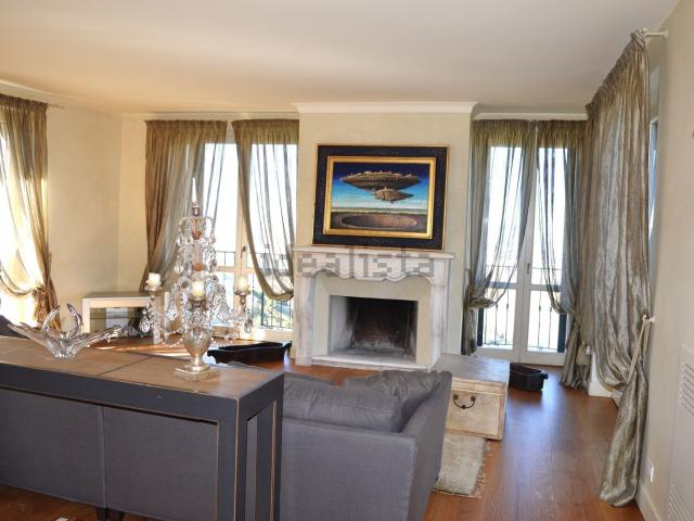 Appartamento in affitto di 387 m² in Via Giuseppe Mazzini, 31