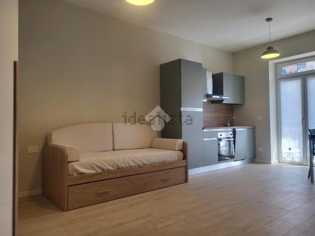 Appartamento in affitto di 39 m² in Via Innocenzo XI, 8