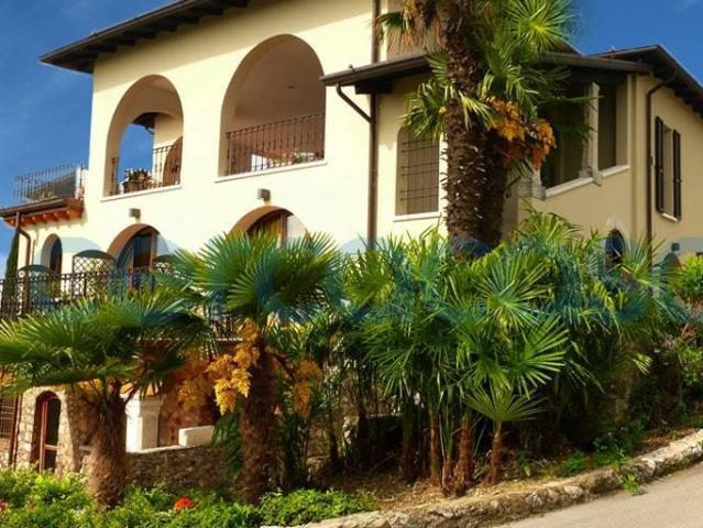 Appartamento in affitto in Via Castellana, Soiano Del Lago