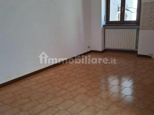 Appartamento in affitto, Laveno Mombello cerro
