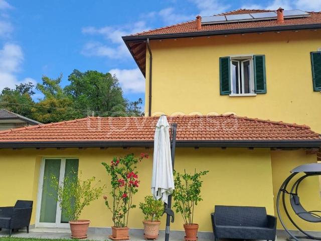 Appartamento in in affitto da privato a Comerio via Orocco, 22, arredato, giardino privato, da privato TrovaCasa