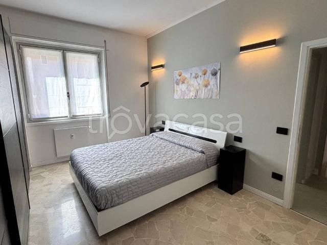 Appartamento in in affitto da privato a Como via Milano, 162, da privato, balcone TrovaCasa