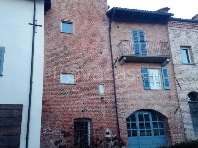 Appartamento in in affitto da privato a Cortanze piazza Vittorio Veneto, 4, terrazzo, da privato, centrale TrovaCasa