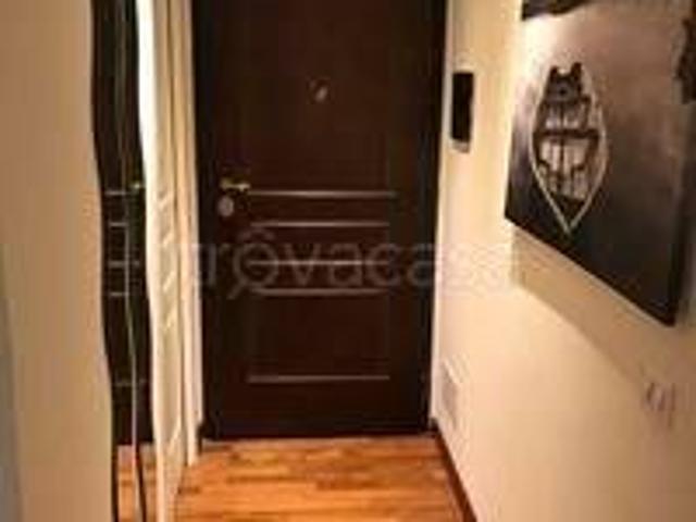 Appartamento in in affitto da privato a Catania via Erasmo Merletta, 7, da privato, luminoso, balcone TrovaCasa