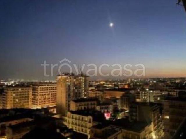 Appartamento in in affitto da privato a Catania via Firenze, 8, da privato, vista mare, ascensore TrovaCasa