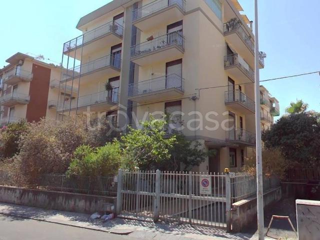 Appartamento in in affitto da privato a Catania via Francesco Fusco, 32, box, da privato, ristrutturato TrovaCasa