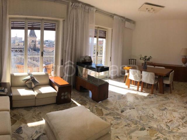 Appartamento in in affitto da privato a Catania via Paolo Bentivoglio, 20, arredato, box, da privato TrovaCasa