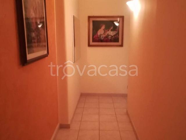 Appartamento in in affitto da privato a Catania via Rametta, 49, da privato, ascensore, lavatrice TrovaCasa