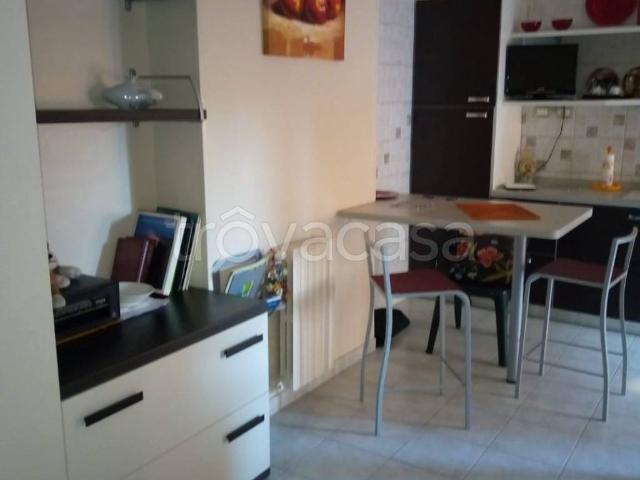 Appartamento in in affitto da privato a Catania via Teocrito, 48, da privato, ascensore, centrale TrovaCasa