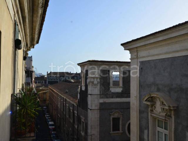 Appartamento in in affitto da privato a Catania via Vittorio Emanuele ii, 108, arredato, da privato, riscaldamento autonomo TrovaCasa