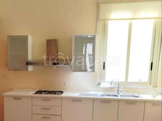 Appartamento in in affitto da privato a Catania piazza Giovanni Verga, da privato, ristrutturato, parquet TrovaCasa