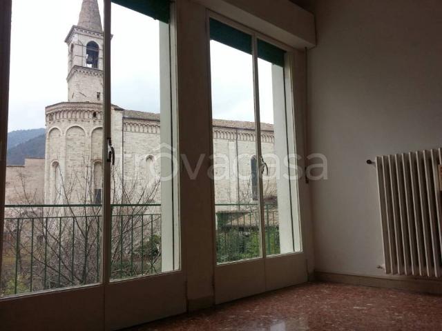 Appartamento in in affitto da privato a Cagli via Gucci, 22, da privato, riscaldamento autonomo, ristrutturato TrovaCasa