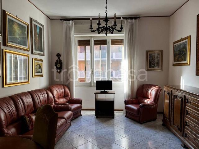 Appartamento in in affitto da privato a Cagliari via Francesco Cocco Ortu, 19, da privato, ascensore, doppia esposizione TrovaCasa