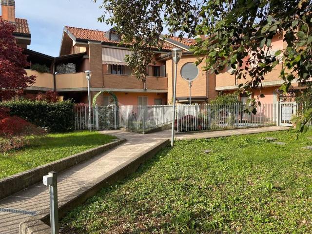 Appartamento in in affitto da privato a Cambiago via Albert Einstein, 18, box, da privato, parquet TrovaCasa