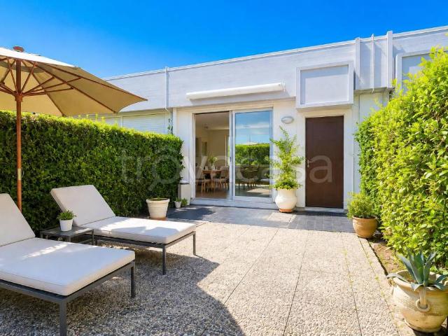 Appartamento in in affitto da privato a Campo nell'Elba via per Portoferraio, giardino privato, posto auto, da privato TrovaCasa
