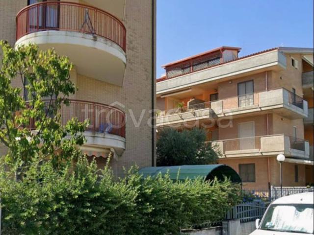 Appartamento in in affitto da privato a Campomarino via Don Luigi Sturzo, 76, arredato, posto auto, terrazzo TrovaCasa